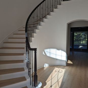 Scott C vinyl plank stairs in Austin TX