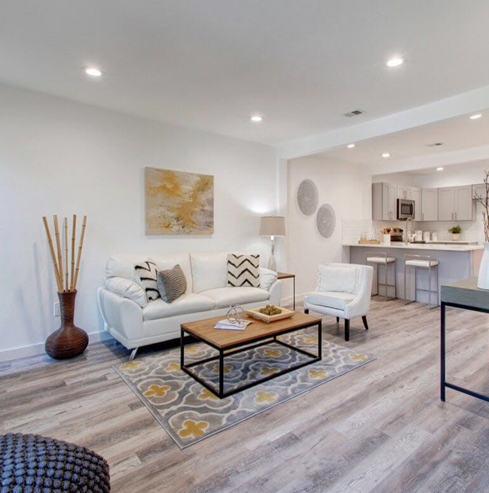 Summit Elegance Essentials